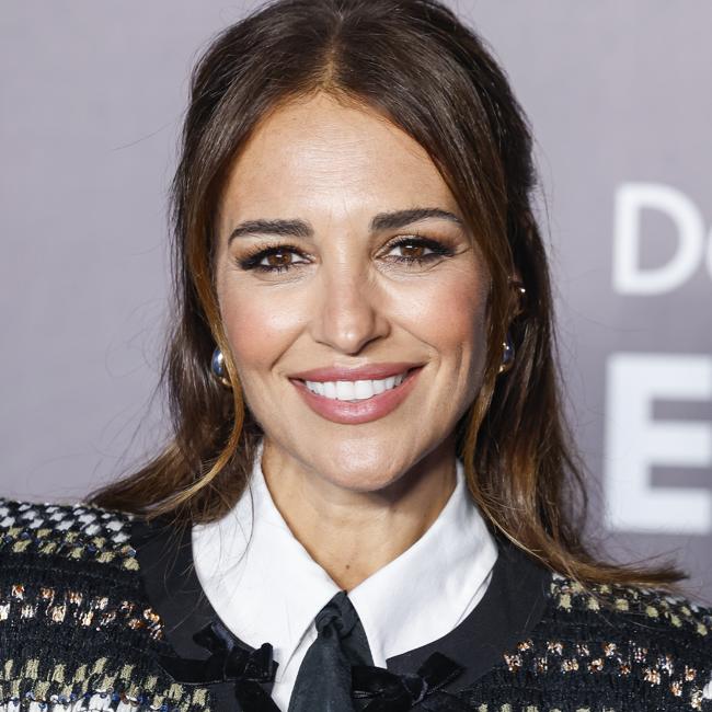 Paula Echevarría con una sonrisa muy blanca.